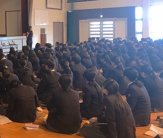 錦江湾高校で食教育講演会をいたしました